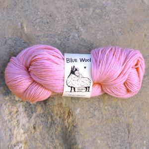 Пряжа Blue wool, 110 Пион, 240м/100г, 100% British Bluefaced Leicester, Vagawool,  Lilac smog